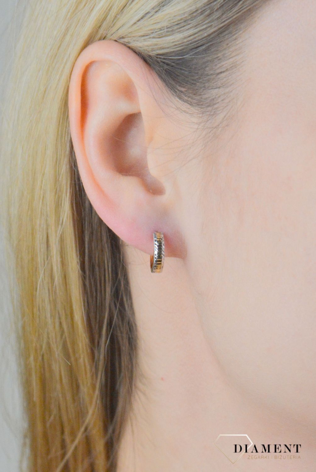 Kolczyki złote kółeczka grawerowane z białym złotem próba 375, KL 5186 375.jpg